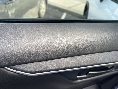 Used 2022 Toyota RAV4 LE image 16