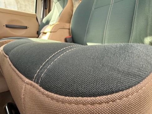 Used 2002 Jeep Wrangler Sahara AWD/4WD image 13