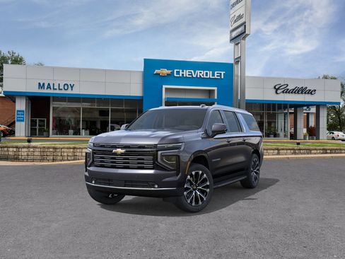 New 2026 Chevrolet Suburban High Country w/ Sun And Tow Package AWD/4WD image 25