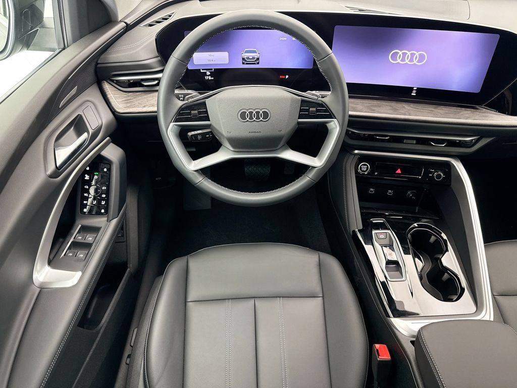 Used 2026 Audi Q5 Premium Plus w/ Premium Plus AWD/4WD image 10