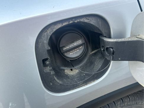 Used 2017 Chevrolet Trax LT w/ LT Convenience Package image 23