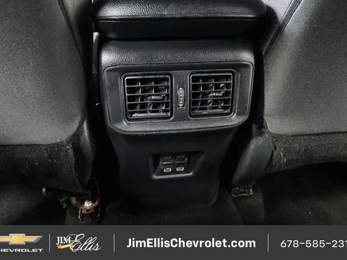 Used 2024 Toyota RAV4 XLE FWD image 19