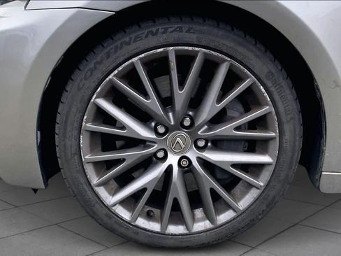 Used 2016 Lexus IS 300 AWD image 10