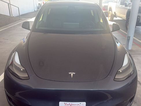 Used 2023 Tesla Model Y Long Range AWD/4WD image 6