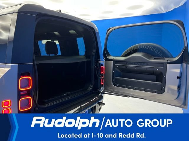 Used 2023 Land Rover Defender 110 X AWD/4WD image 38