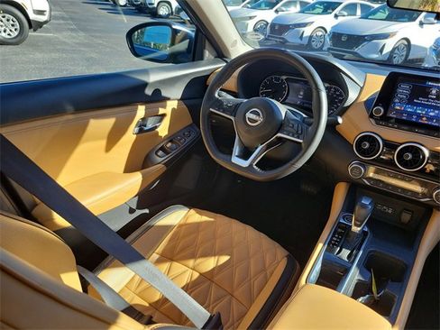 Used 2025 Nissan Sentra SV w/ SV Premium Package image 12