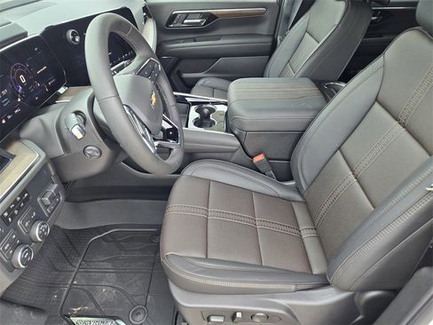 New 2025 Chevrolet Tahoe High Country image 5