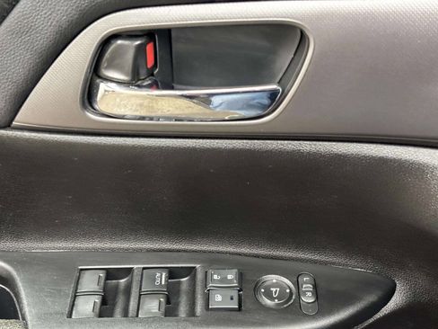 Used 2013 Honda Accord LX image 25