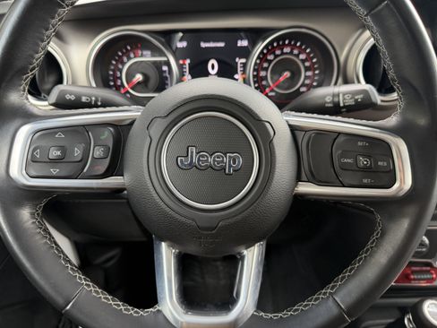 Used 2021 Jeep Gladiator Rubicon AWD/4WD image 31