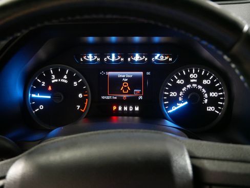 Used 2020 Ford F150 XLT w/ Equipment Group 302A Luxury AWD/4WD image 21