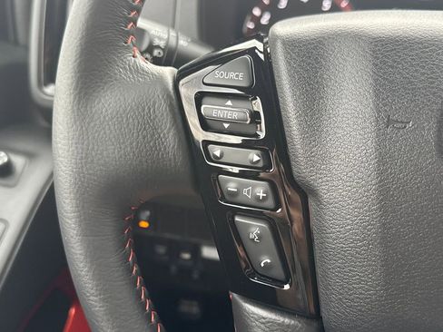 Certified 2025 Nissan Frontier PRO-4X image 41