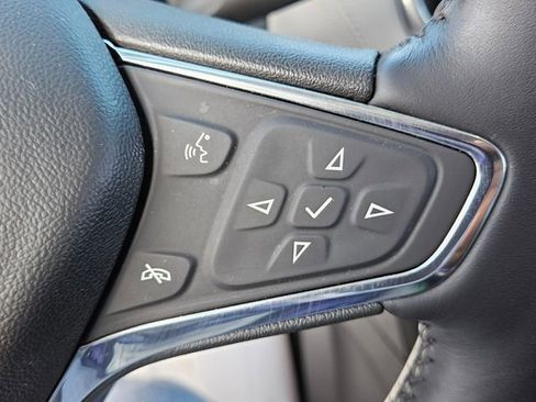 Used 2020 Chevrolet Equinox Premier image 22