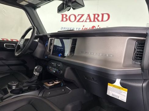 New 2025 Ford Bronco Outer Banks image 21