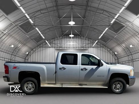 Used 2010 Chevrolet Silverado 2500 LT image 6