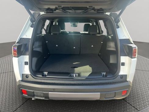 New 2026 Jeep Cherokee Limited image 22