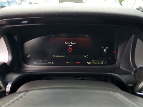 Certified 2023 Lincoln Aviator 2WD w/ Premium Package image 17