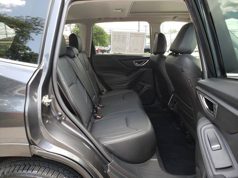 Used 2019 Subaru Forester Limited AWD/4WD image 15