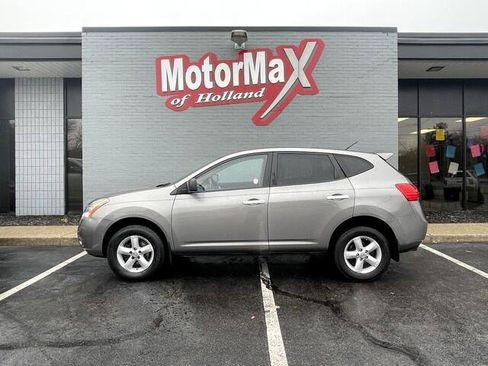 Used 2010 Nissan Rogue S w/ 360 Degree Value Pkg image 1
