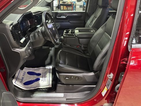 Used 2024 Chevrolet Silverado 2500 LTZ image 17