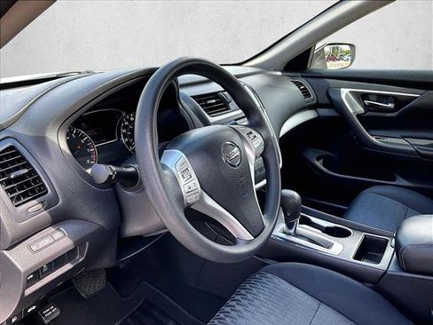 Used 2017 Nissan Altima 2.5 S w/ Power Driver Seat Package FWD image 14