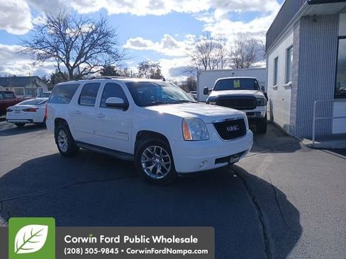 Used 2012 GMC Yukon XL SLE w/ Convenience Package image 4