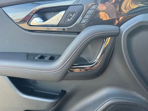 New 2025 Chevrolet Blazer RS w/ Driver Confidence II Package image 19