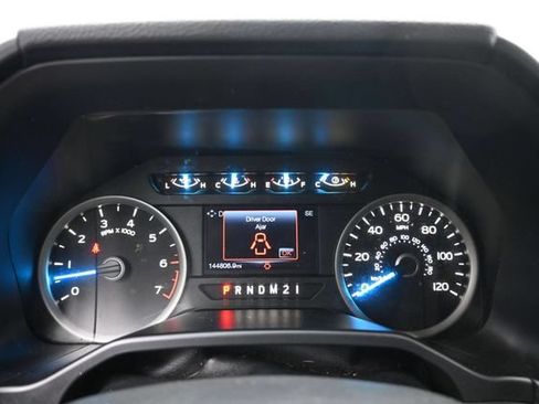 Used 2015 Ford F150 XLT w/ Equipment Group 302A Luxury AWD/4WD image 17