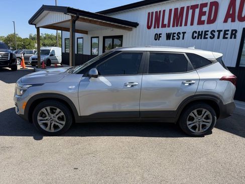 Used 2021 Kia Seltos LX AWD/4WD image 12