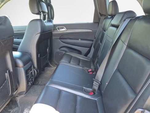 Used 2017 Jeep Grand Cherokee Limited AWD/4WD image 24