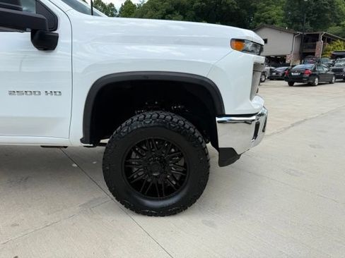 Used 2024 Chevrolet Silverado 2500 W/T w/ WT Convenience Package AWD/4WD image 87