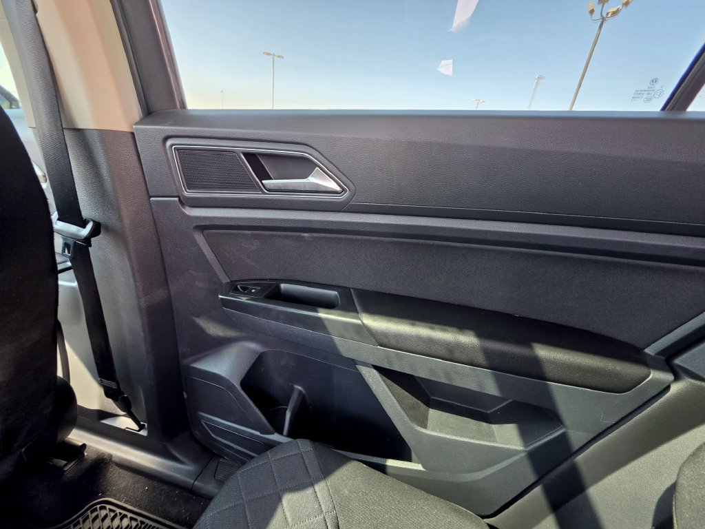 Used 2018 Volkswagen Atlas Launch Edition FWD image 18