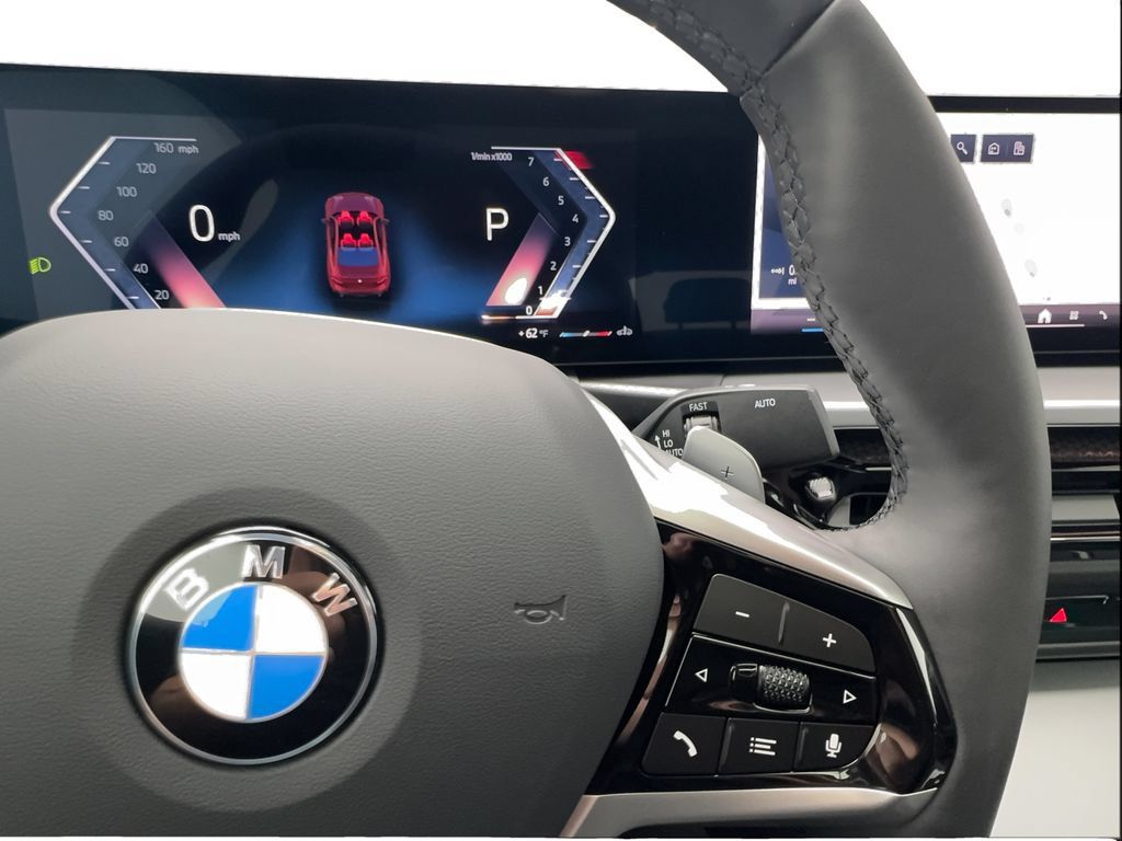 Used 2025 BMW 230i Coupe RWD image 40