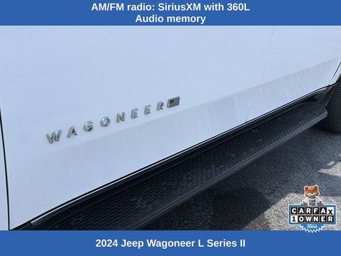 Used 2024 Jeep Wagoneer L Series II image 9