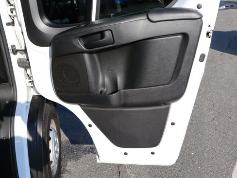 Used 2023 RAM ProMaster 2500 FWD image 32