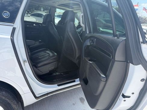Used 2016 Buick Enclave Leather w/ Trailering Package FWD image 11