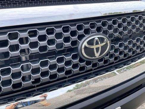 Used 2021 Toyota Tundra SR5 image 28