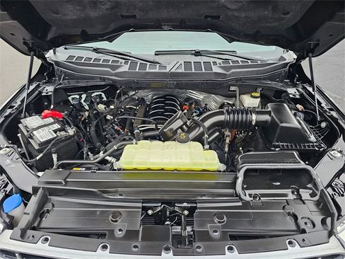 Used 2023 Ford F150 Lariat image 9