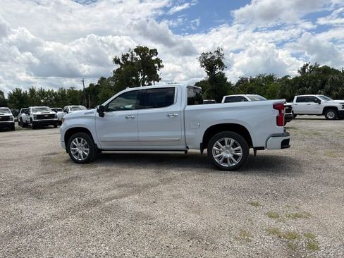 New 2026 Chevrolet Silverado 1500 High Country AWD/4WD image 7