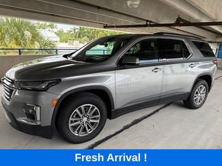 Used 2023 Chevrolet Traverse LT FWD video 1