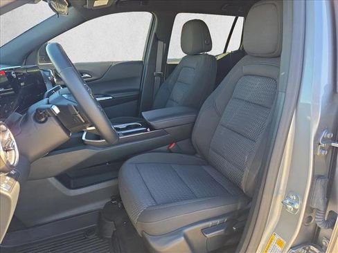 New 2026 Chevrolet Equinox LT w/ LPO, Floor Liner Package image 4