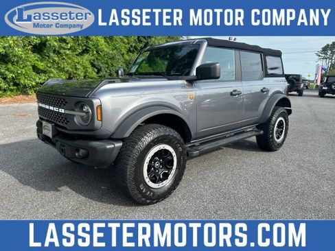 Used 2022 Ford Bronco Badlands w/ Sasquatch Package AWD/4WD image 1
