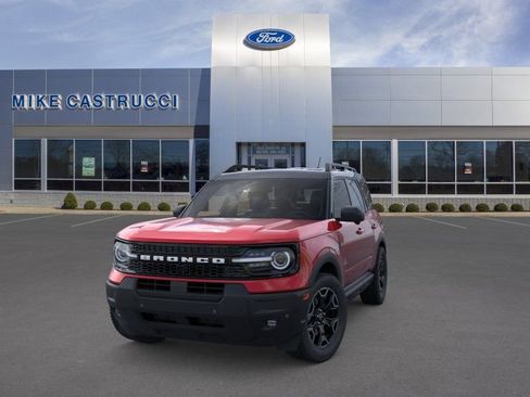 New 2025 Ford Bronco Sport Outer Banks w/ Outer Banks Tech Package+ AWD/4WD image 2