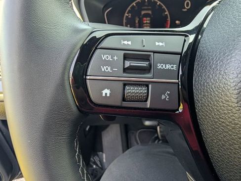 Used 2025 Honda Civic Sport image 13