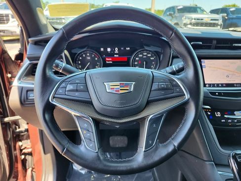 Used 2022 Cadillac XT5 Premium Luxury w/ Platinum Package AWD/4WD image 27