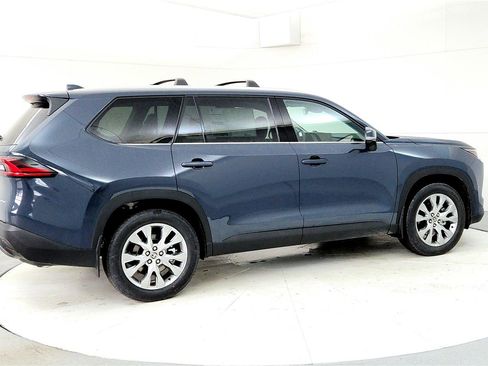 New 2026 Toyota Grand Highlander Limited image 6