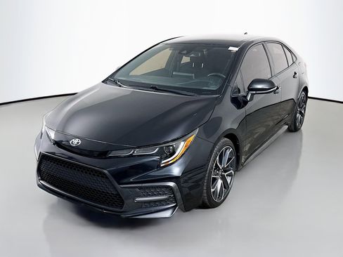 Used 2020 Toyota Corolla SE image 4