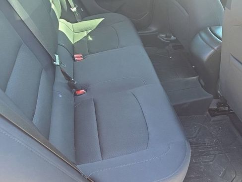 Used 2022 Chevrolet Malibu RS image 8