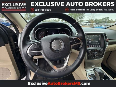 Used 2018 Jeep Grand Cherokee Laredo image 7