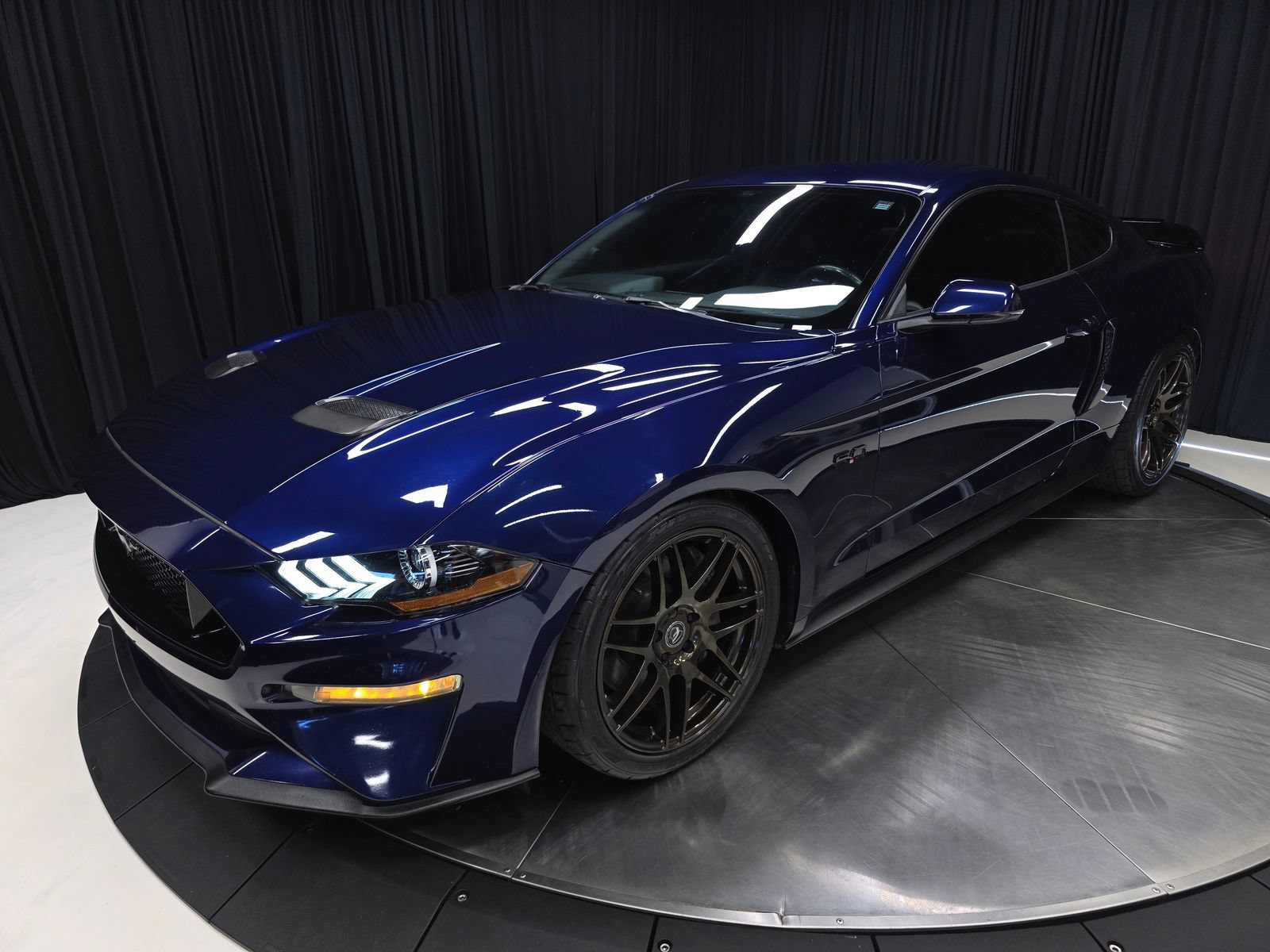 Used 2018 Ford Mustang GT Premium w/ Enhanced Security Package RWD image 40