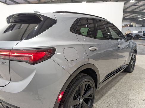 Used 2023 Buick Envision Preferred w/ Sport Touring Package image 3